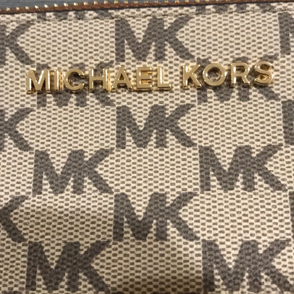 Michael Kors Monogrammed Wristlet/Clutch - Picture 2 of 5